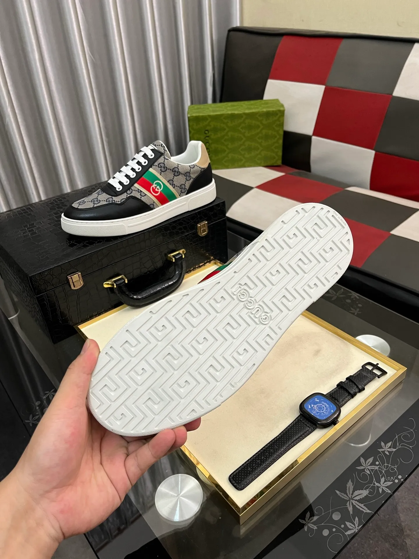 Men's shoes 💰440⌚️⌚️ (GUCCI) Men's casual shoes from Gucci's official website, the same style, the upper is made of cowhide with imported new brand elements Gucci, showing a good atmosphere, simple design, super versatile, 🐑 leather lining, air-cushion rubber outsole, size 38-443️⃣ colors available